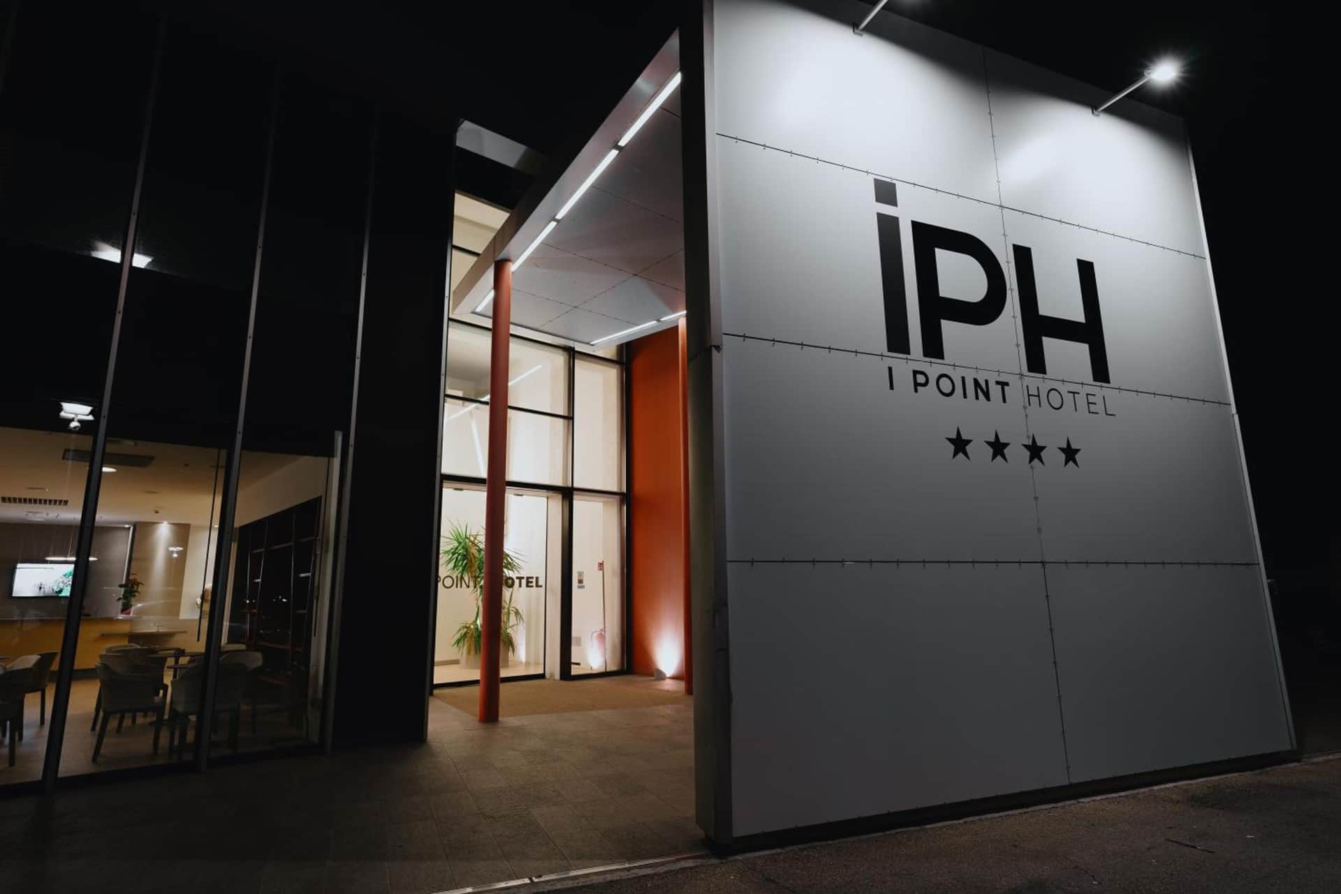 New Ipoint Hotel