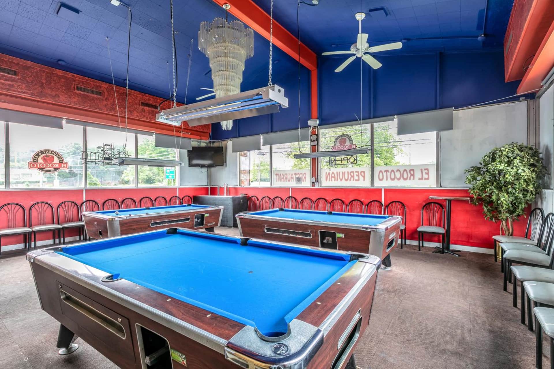Red Carpet Inn - Stamford