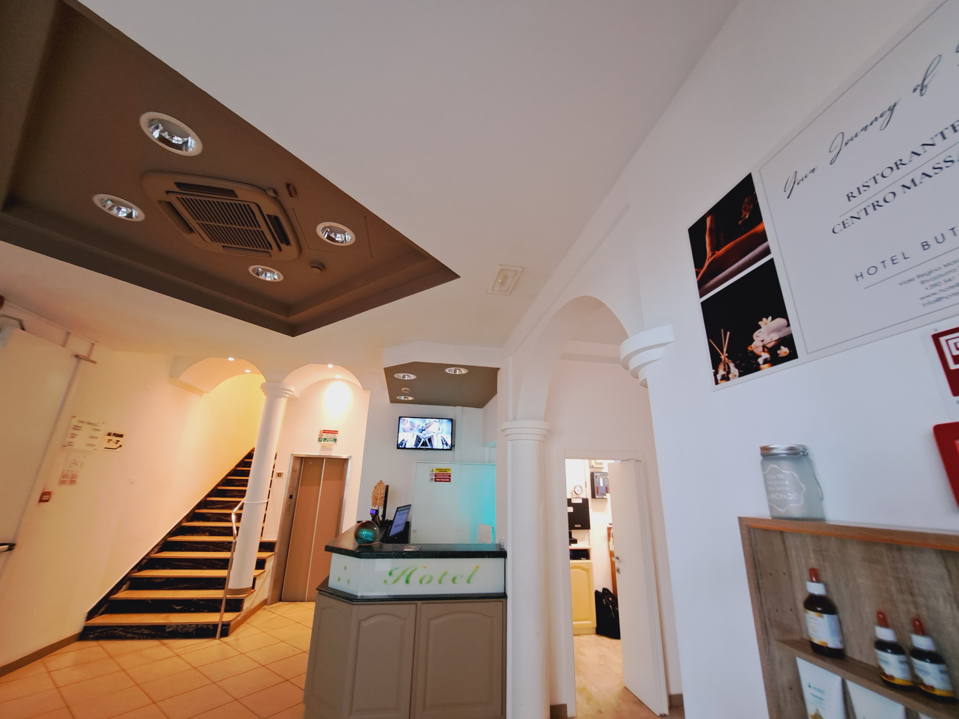 HOTEL BUTTERFLY WELLNESS & SPA