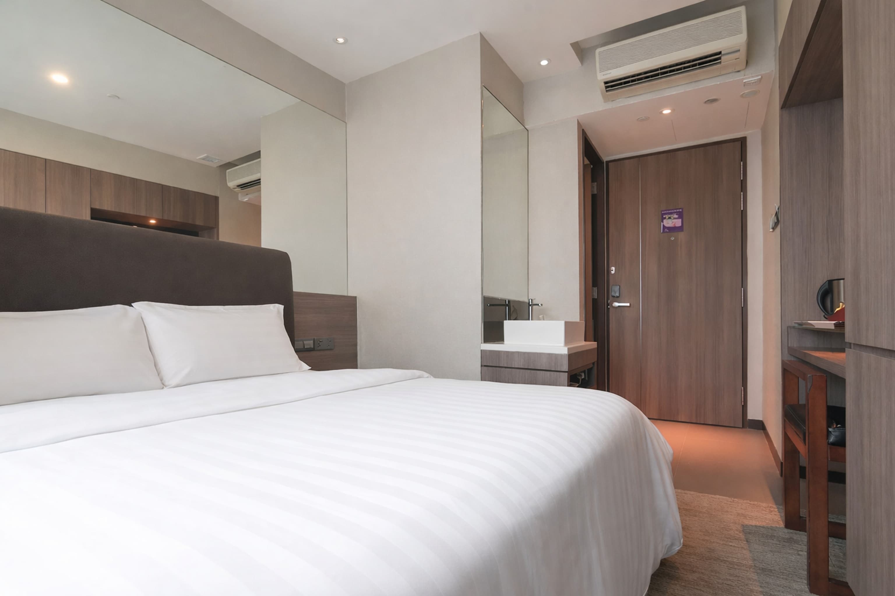 Amrise Hotel Kitchener