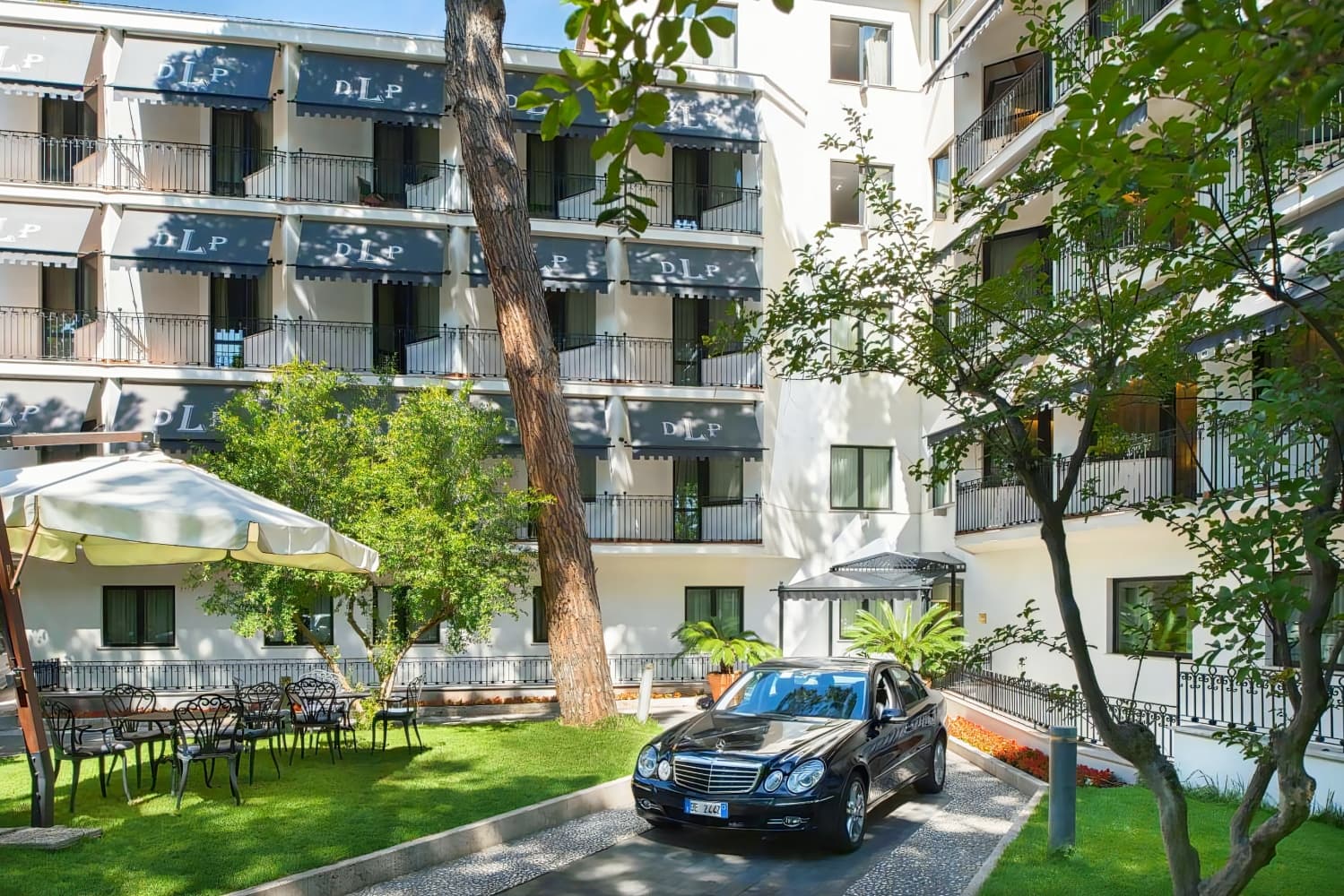 Hotel Donna Laura Palace