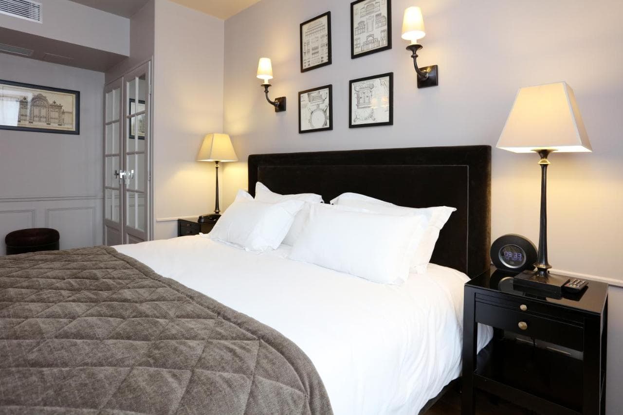 Hôtel Saint-Louis Pigalle