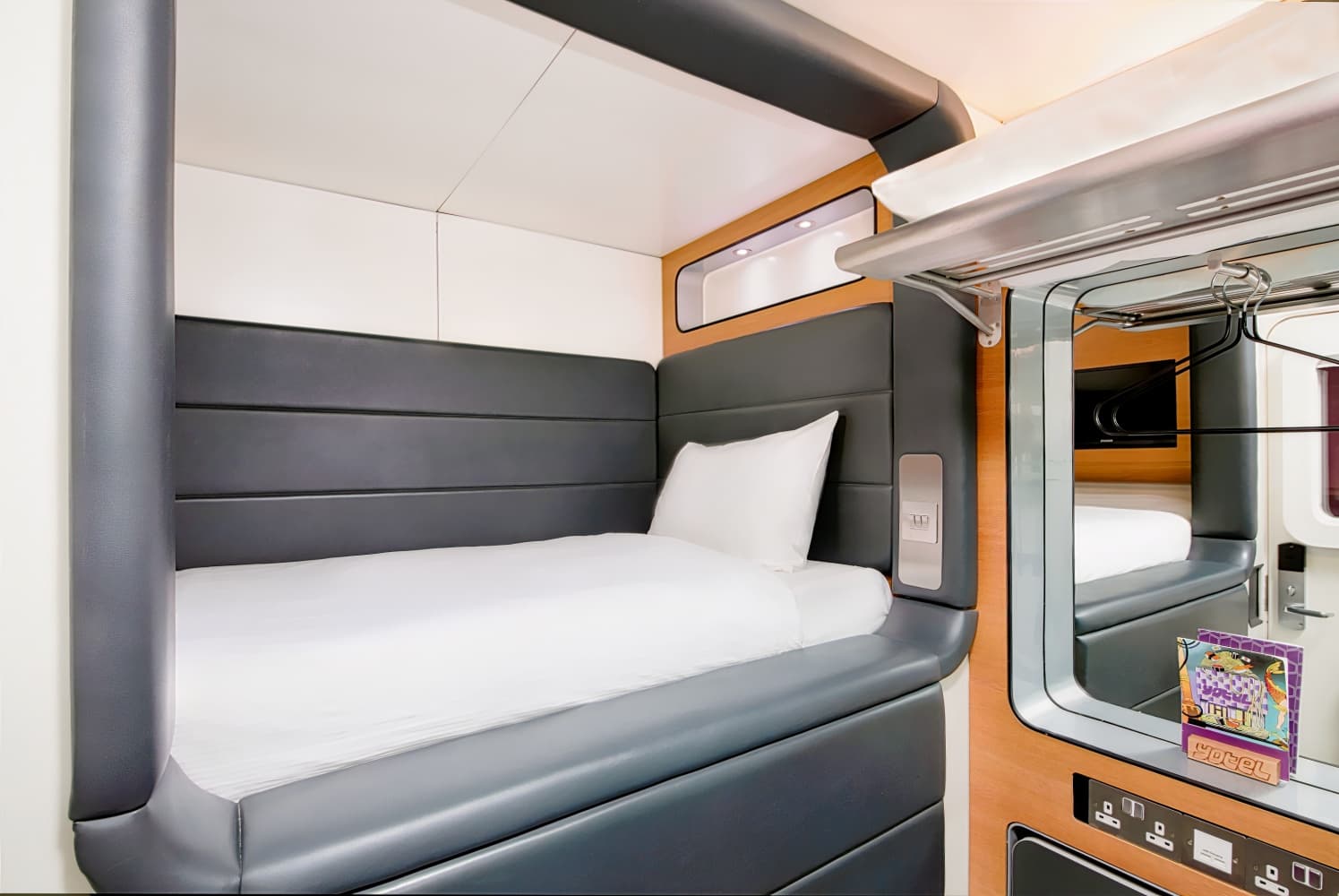 YOTELAIR London Gatwick Airport