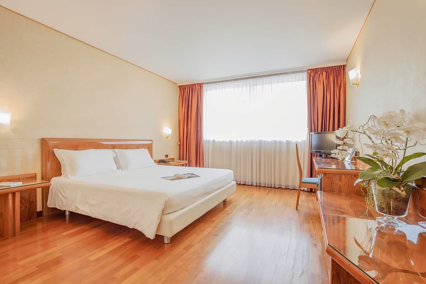 Hotel Tower