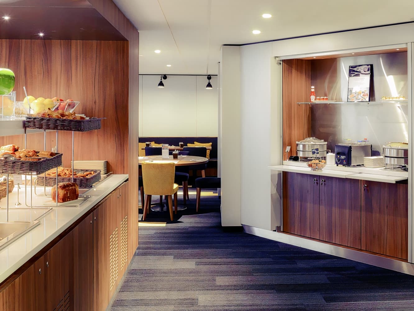 Mercure Caen Centre Port de Plaisance Hotel