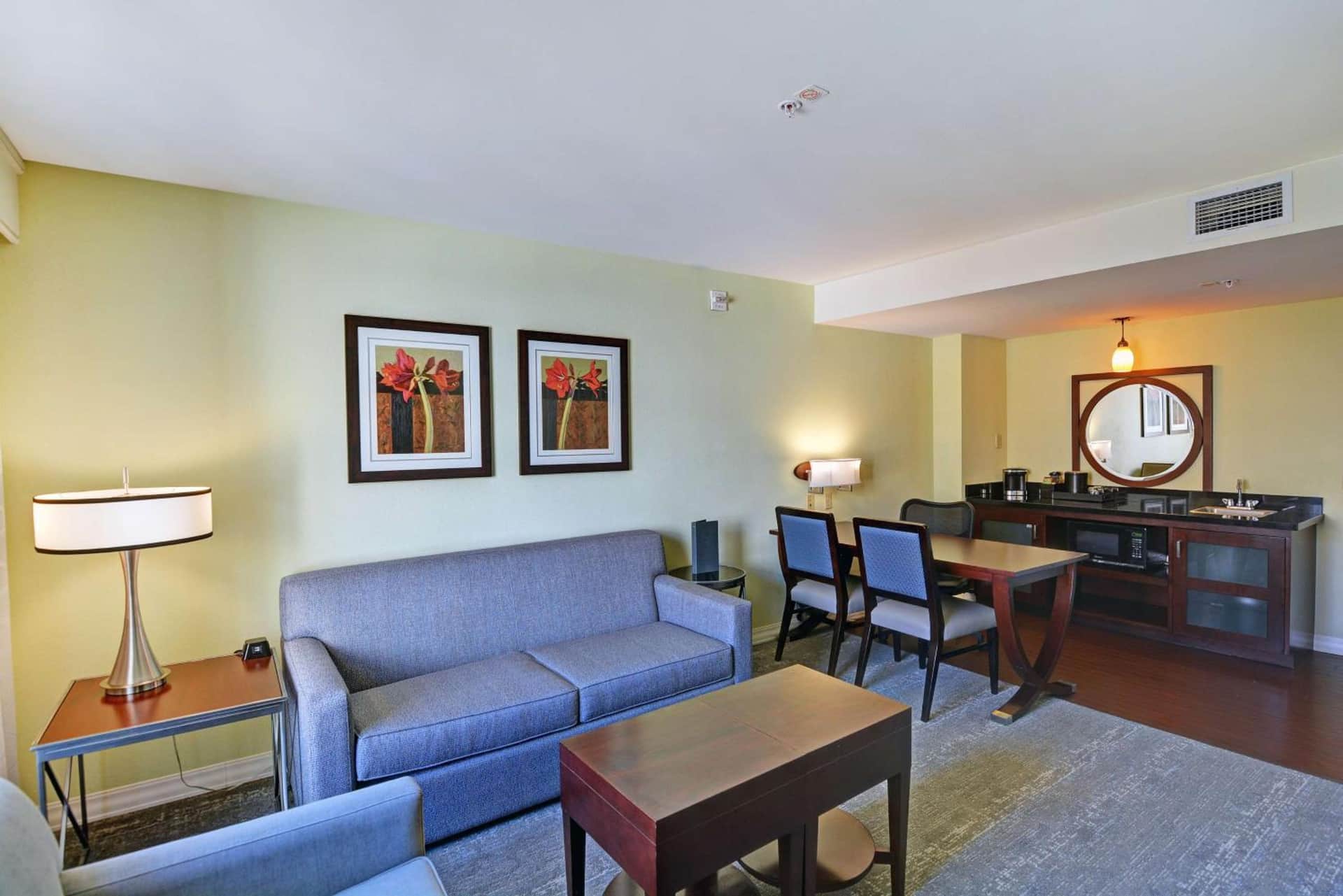 Embassy Suites by Hilton Valencia