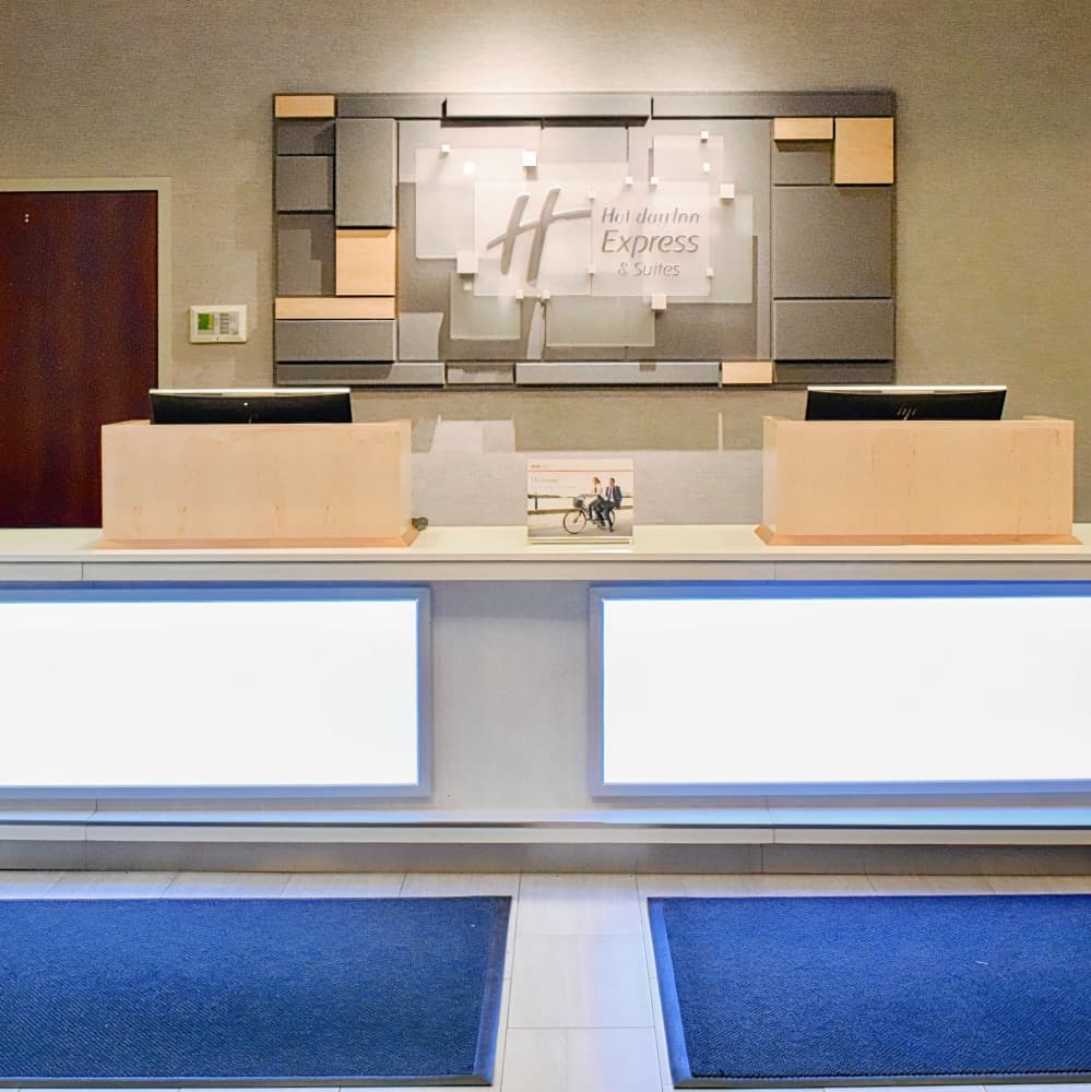 Holiday Inn Express Hotel & Suites Rochester Webster