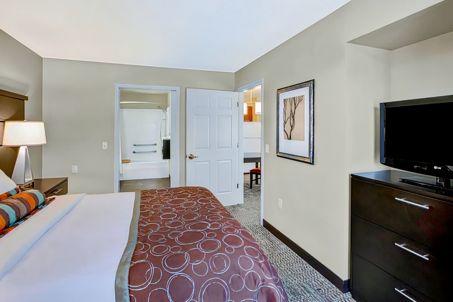 Staybridge Suites Louisville - East