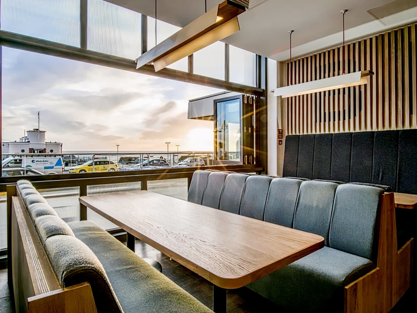 Holiday Inn Brighton Seafront