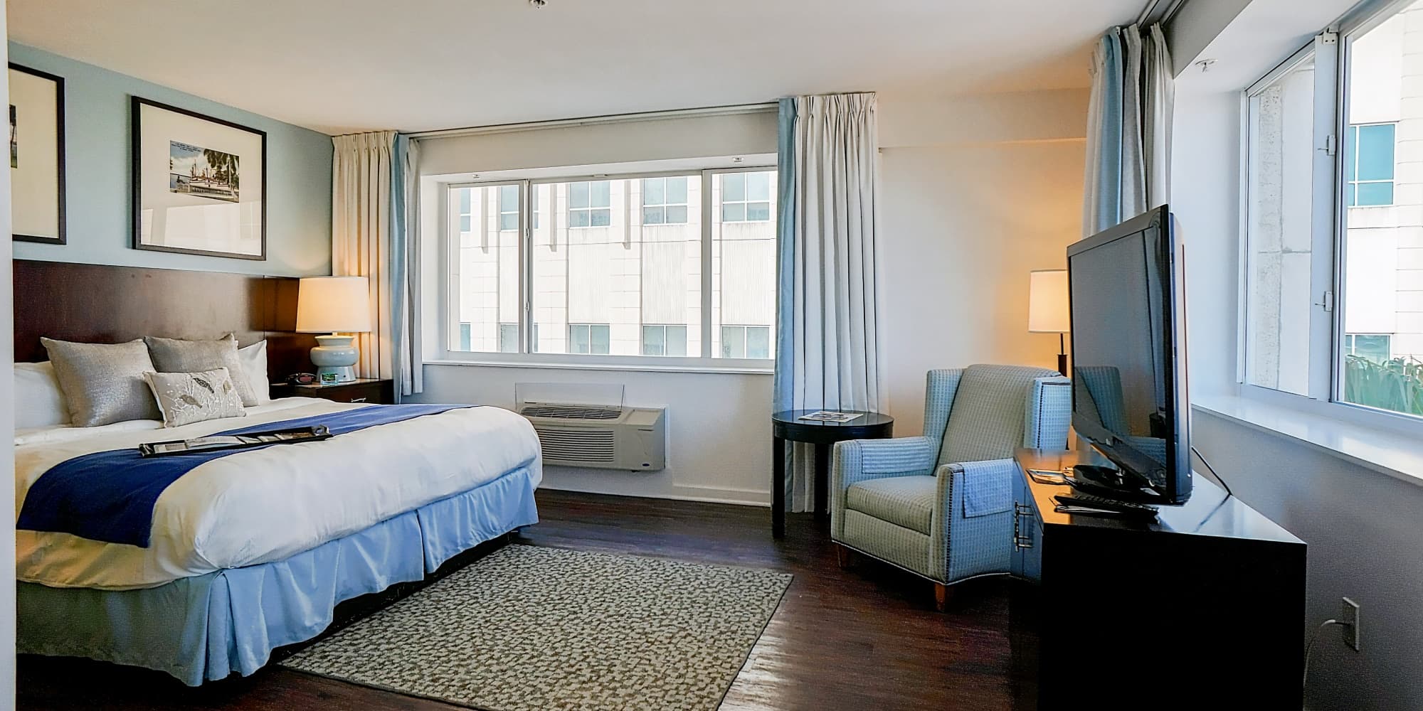 Hotel Indigo Fort Myers Downtown River District