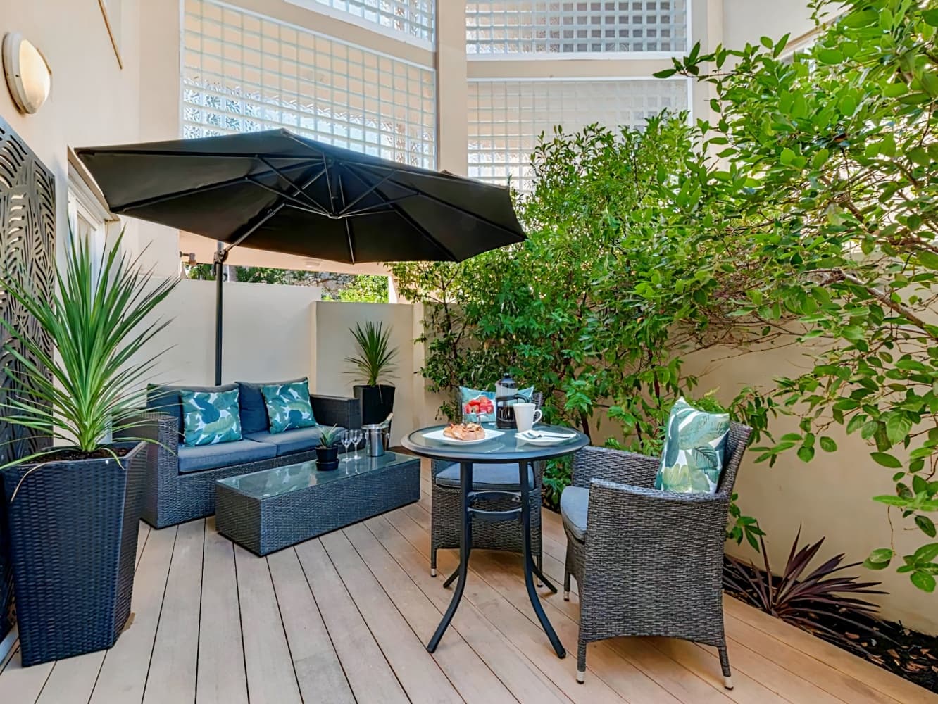 The Peninsula Riverside Serviced Apartments