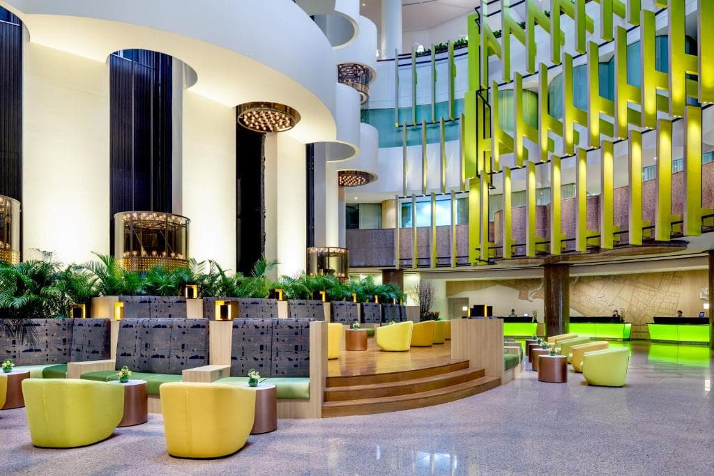 Holiday Inn Singapore Atrium
