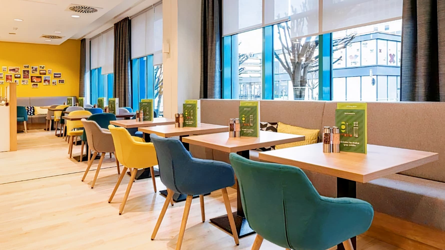 FOUR Essen City Centre