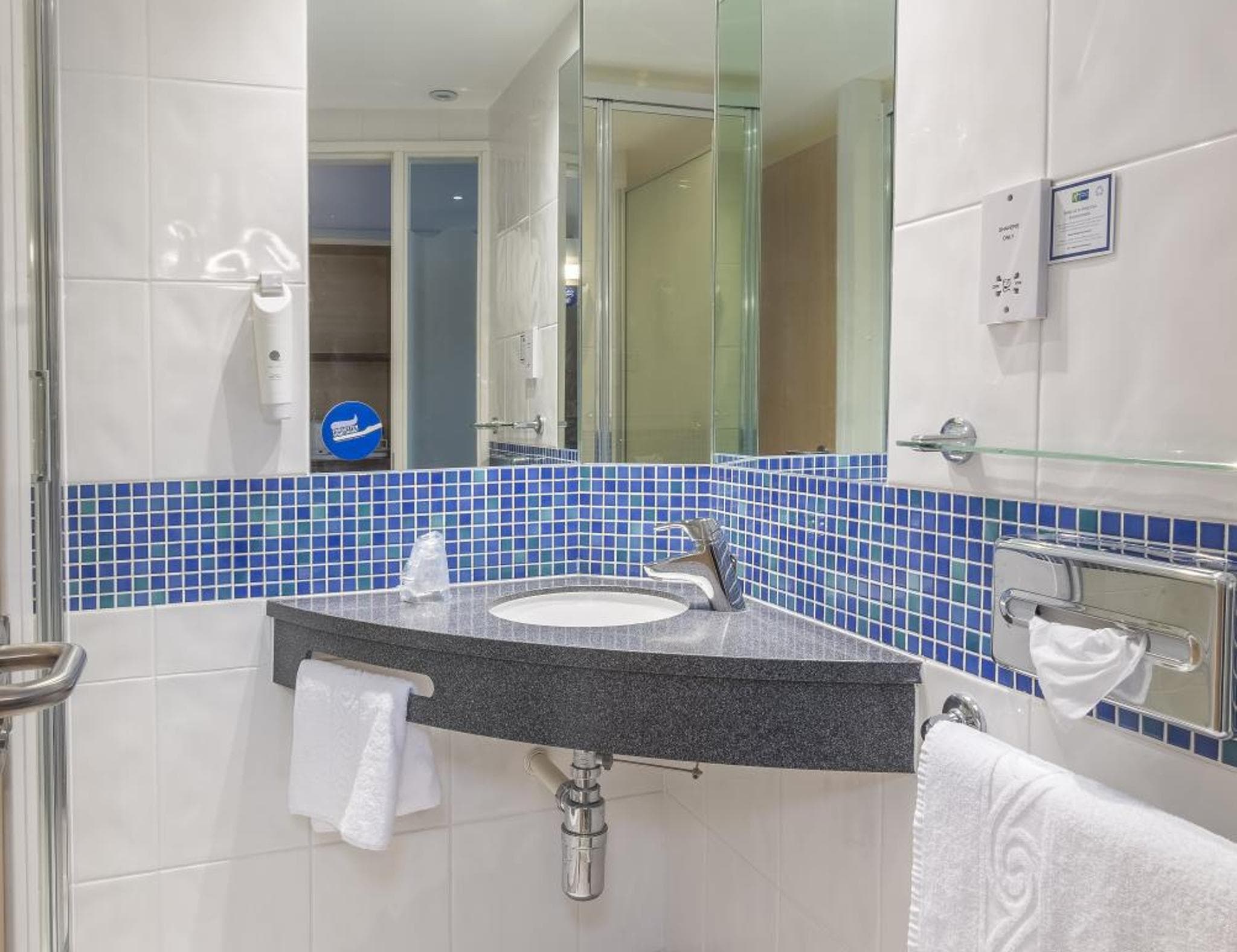 Holiday Inn Express Kettering, an IHG Hotel