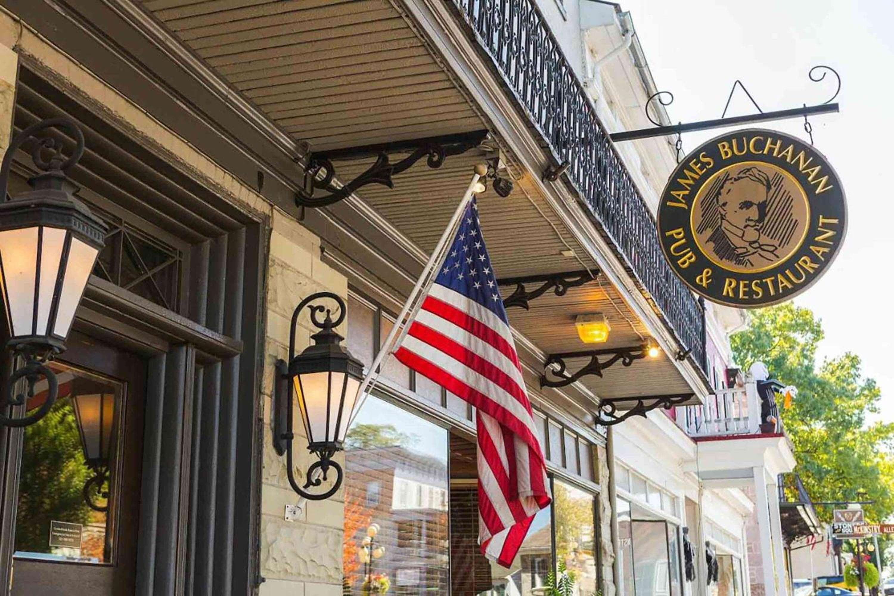 James Buchanan Hotel, Trademark Collection by Wyndham