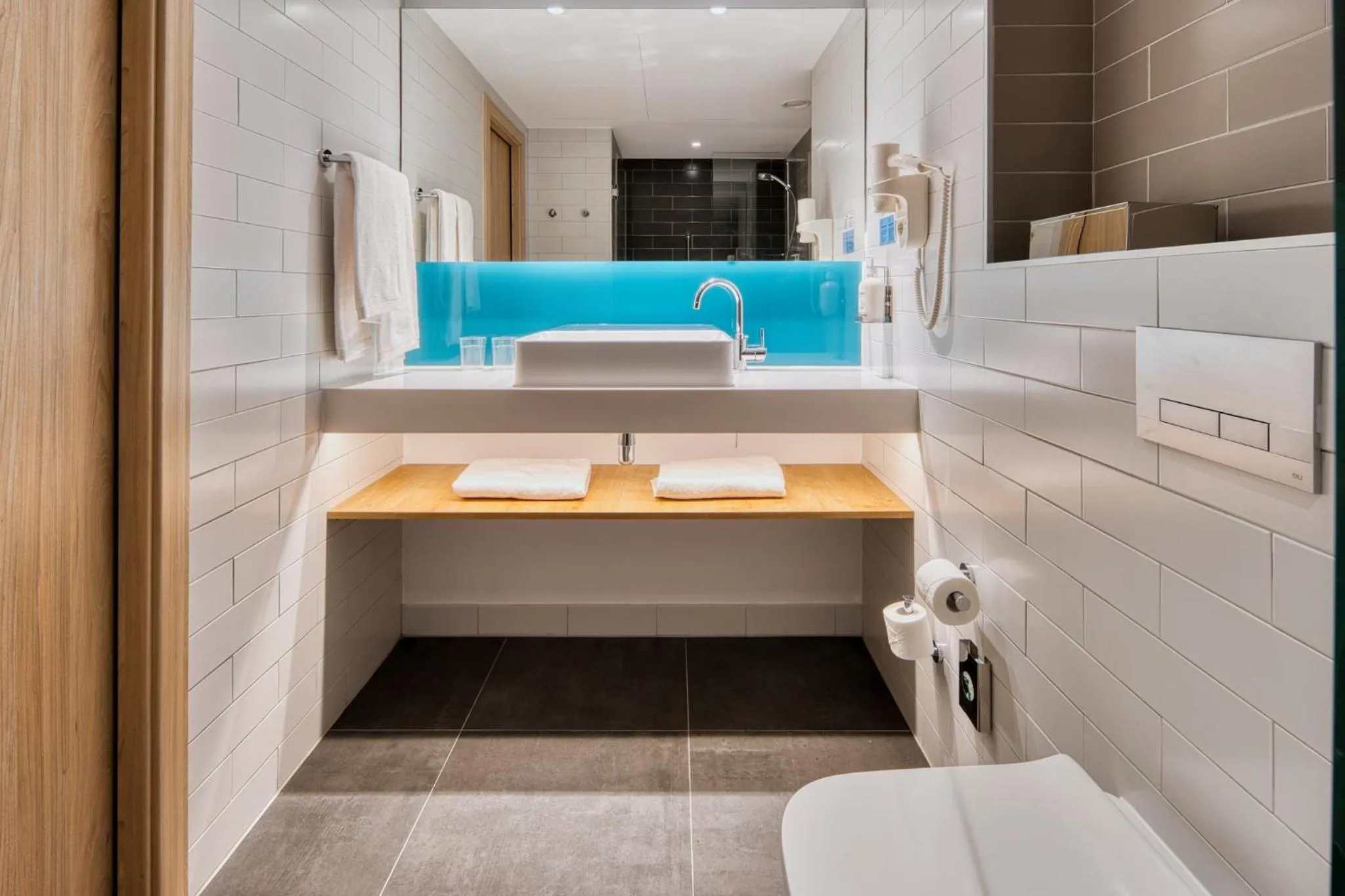 Holiday Inn Express Madrid Airport