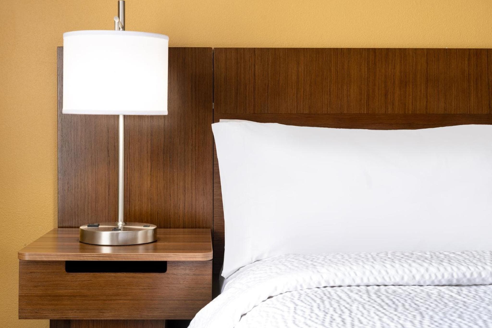 Garner Hotel Phoenix - Surprise by IHG