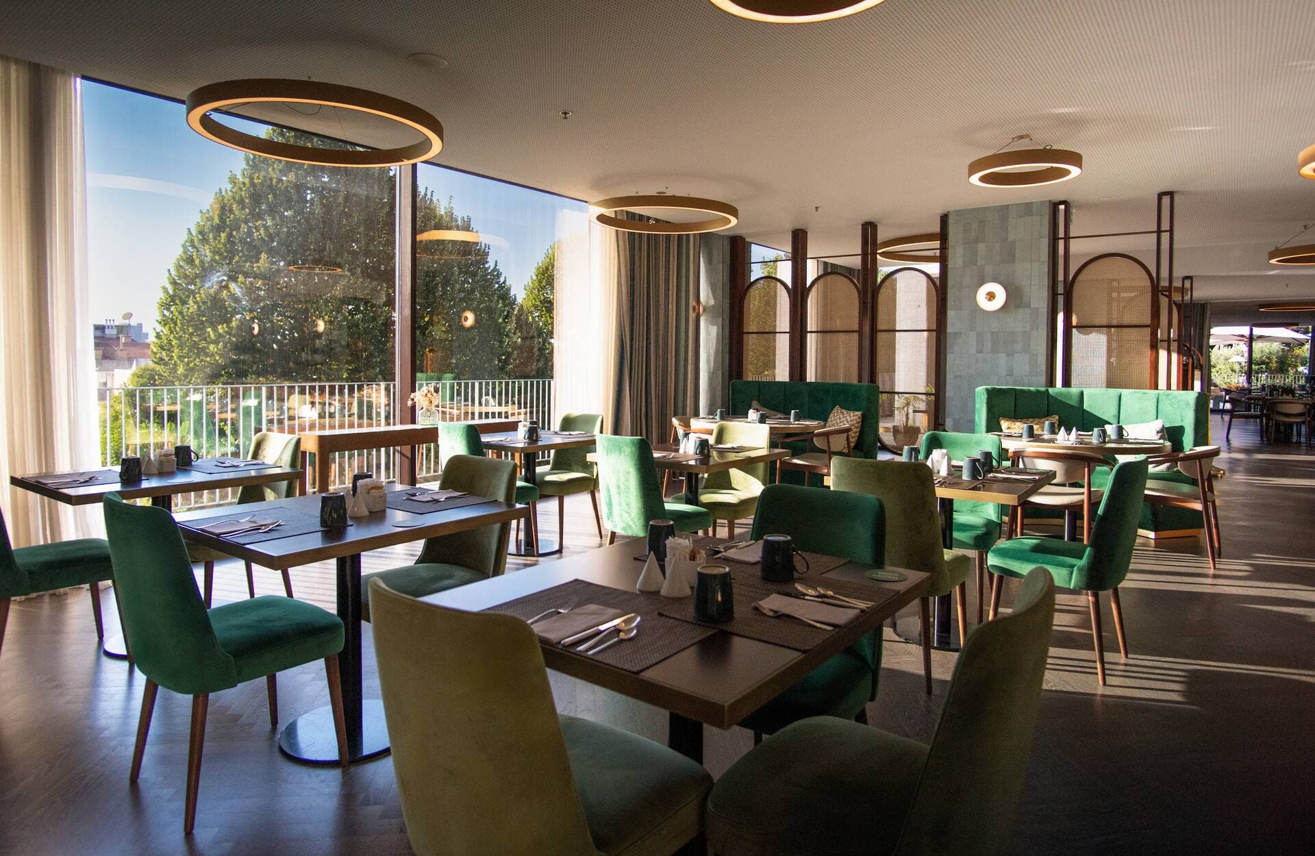 Boeira Garden Hotel Porto Gaia, Curio Collection by Hilton