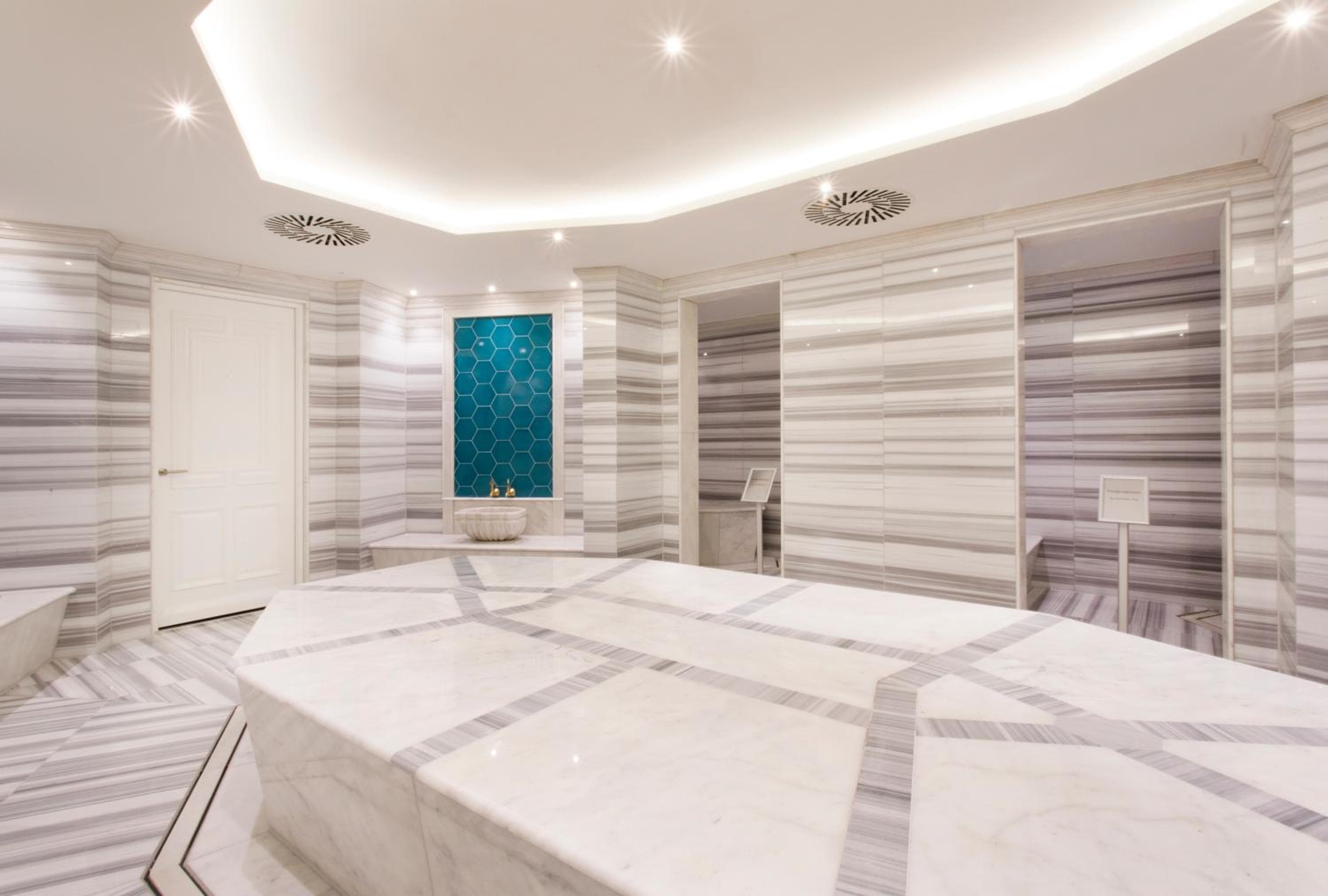 Corendon Amsterdam New-West, A Tribute Portfolio Hotel