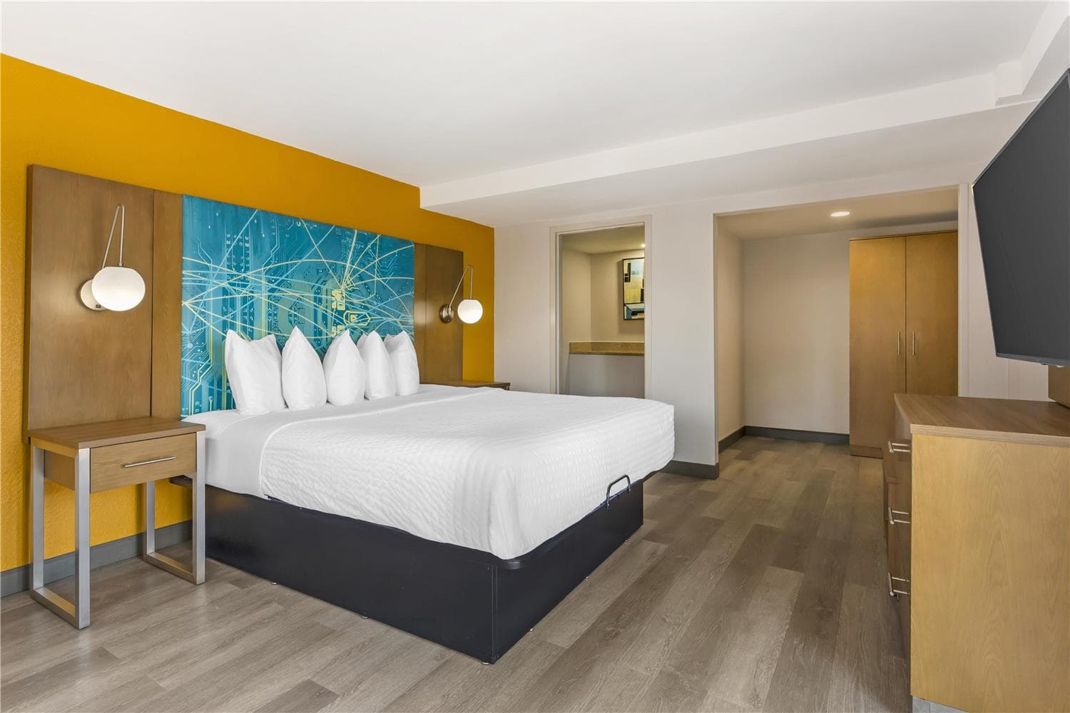 Best Western PLUS RALEIGH CRABTREE VALLEY HOTEL