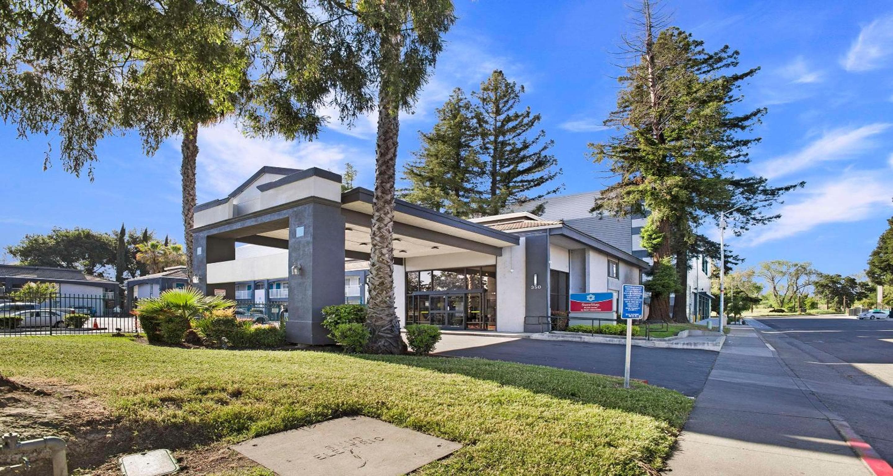 SureStay Plus by Best Western Sacramento North