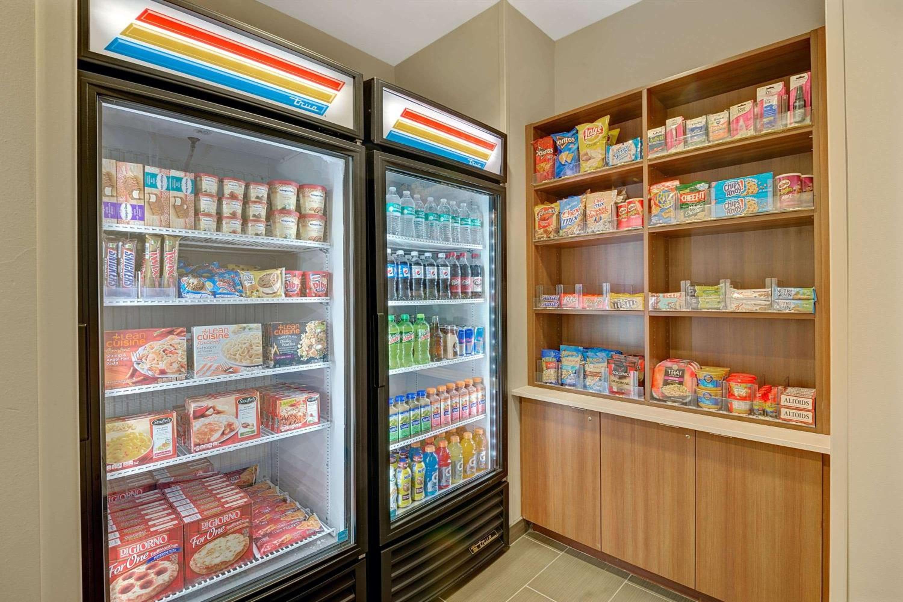 Microtel Inn & Suites by Wyndham Philadelphia Airport Ridley