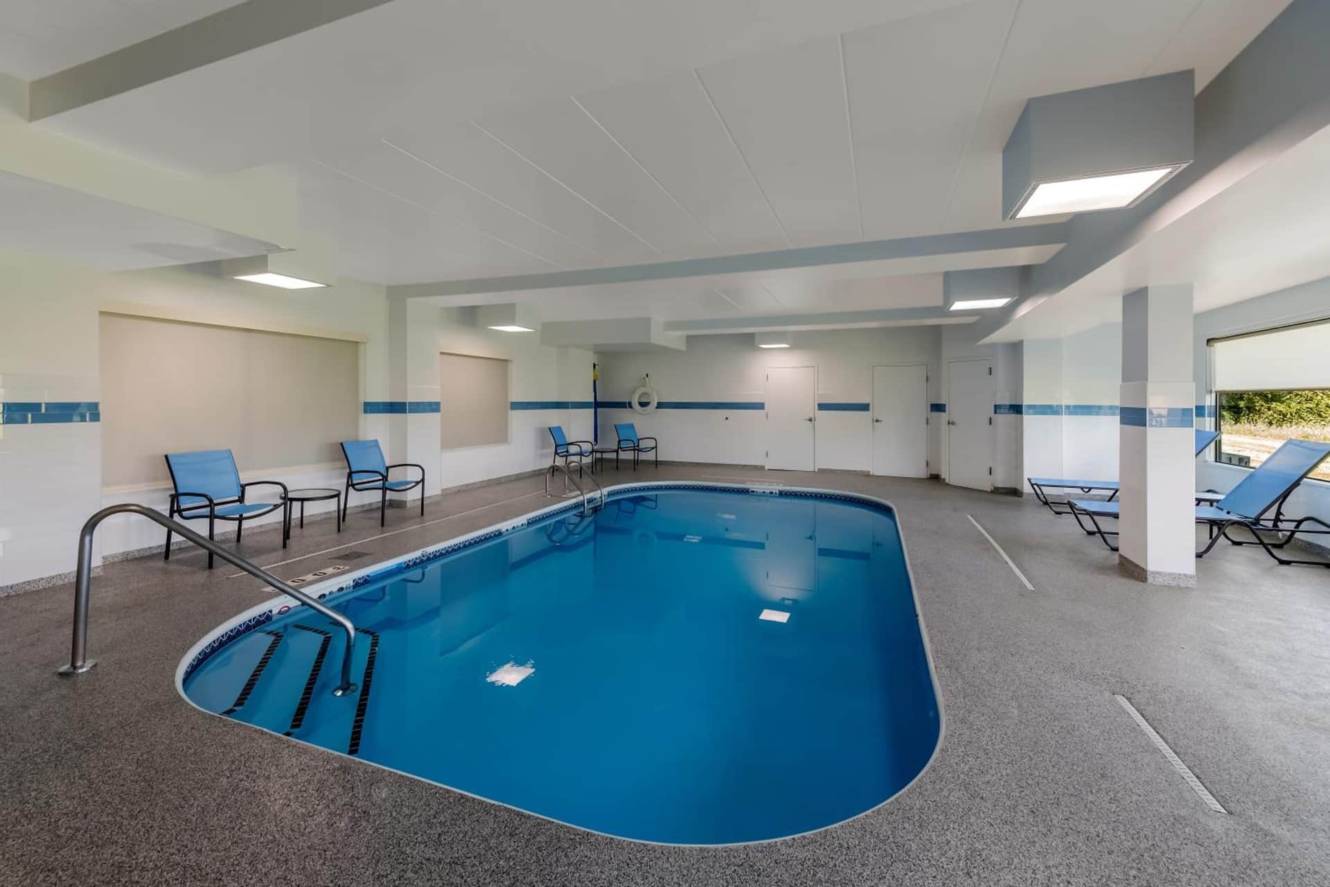 Comfort Inn & Suites Tipp City Dayton North I-75