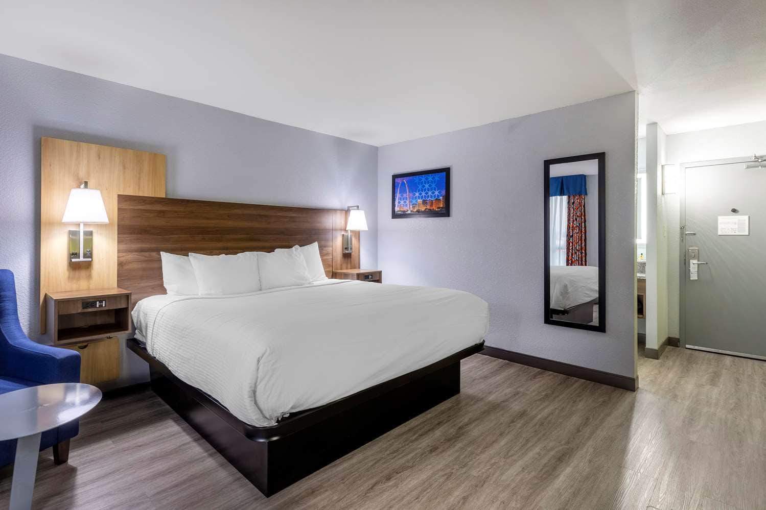 Best Western Plus St. Louis West-Westport