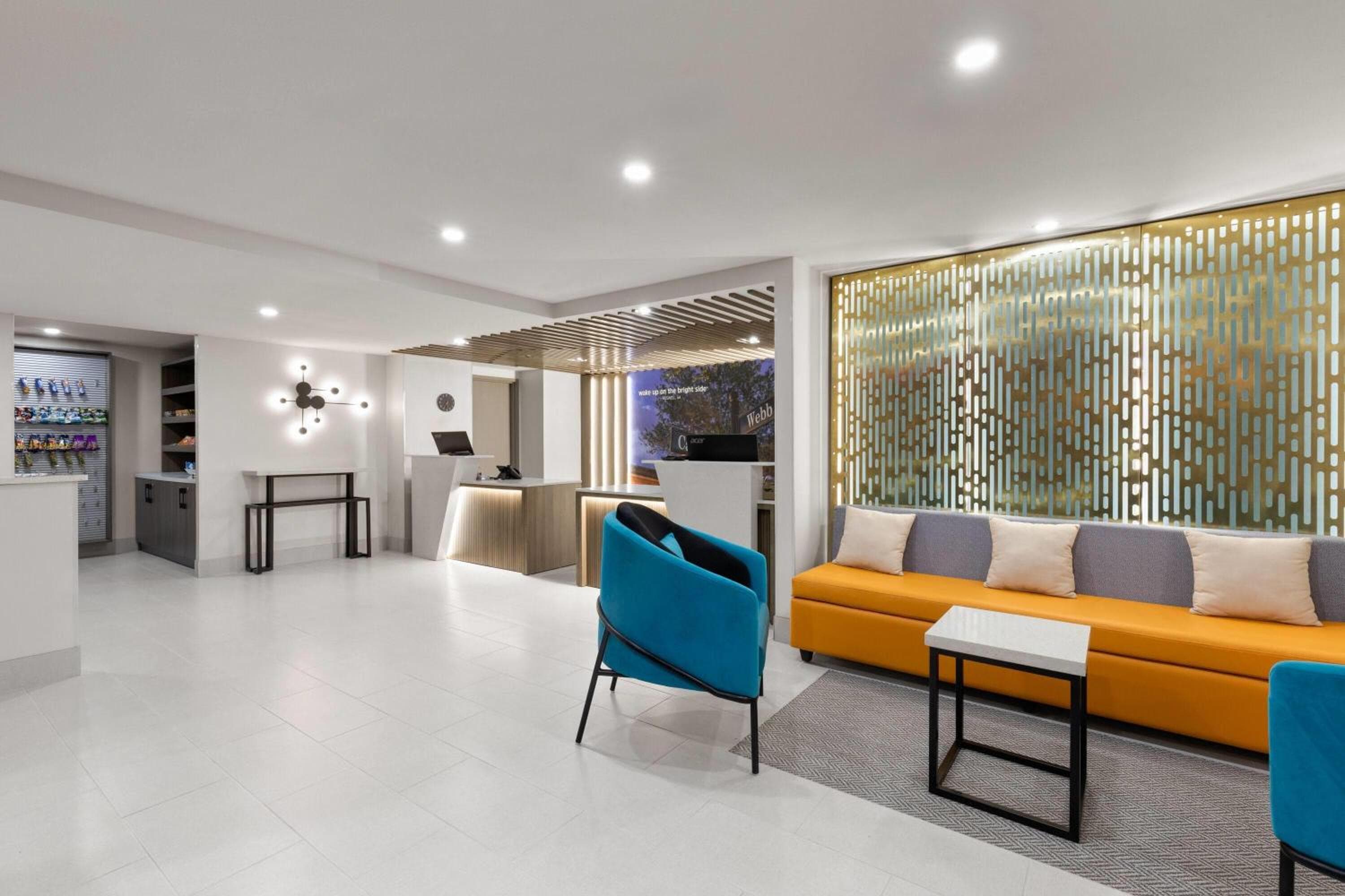 La Quinta Inn & Suites by Wyndham Atlanta Roswell