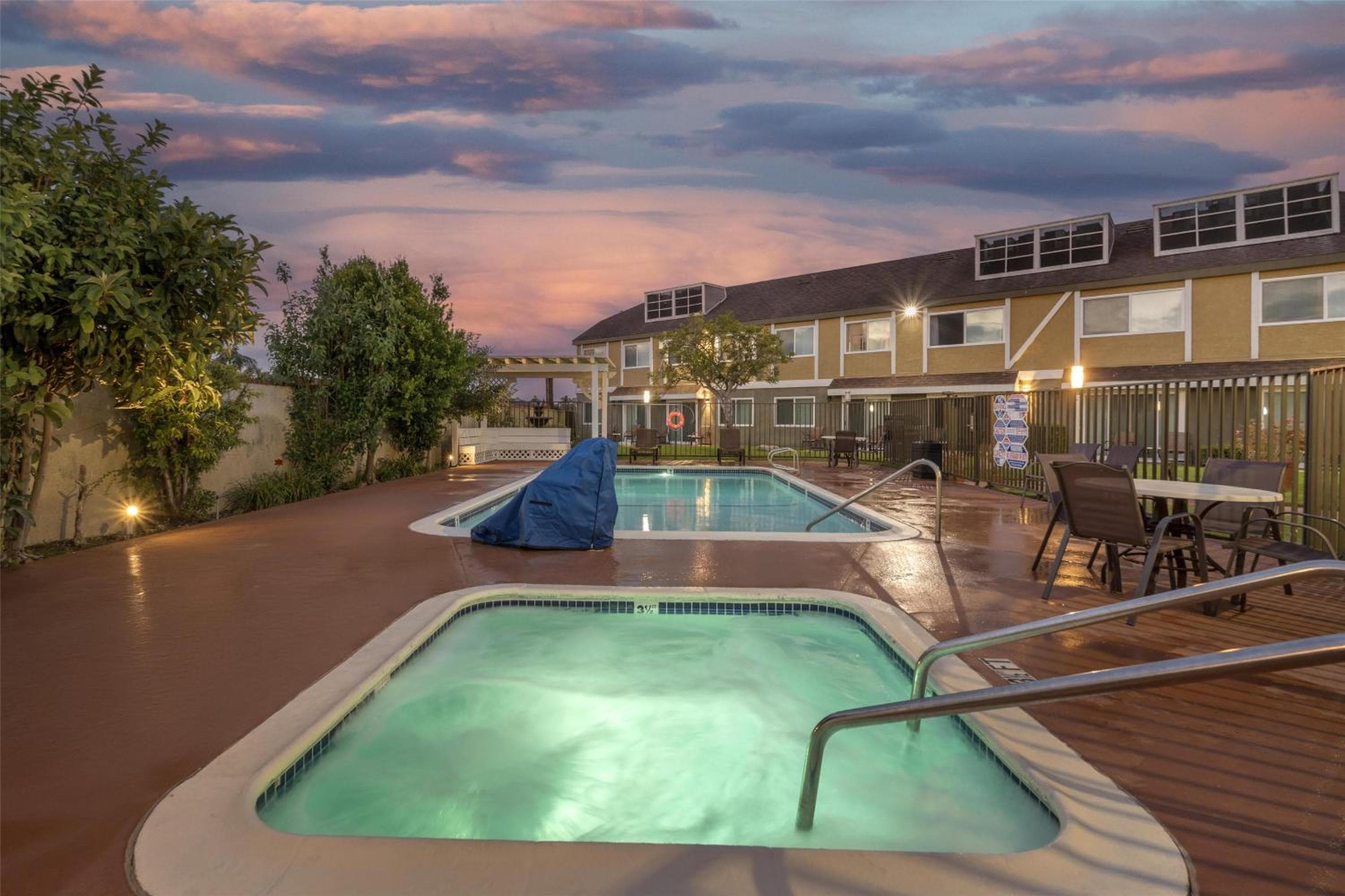 Best Western WESTMINSTER INN