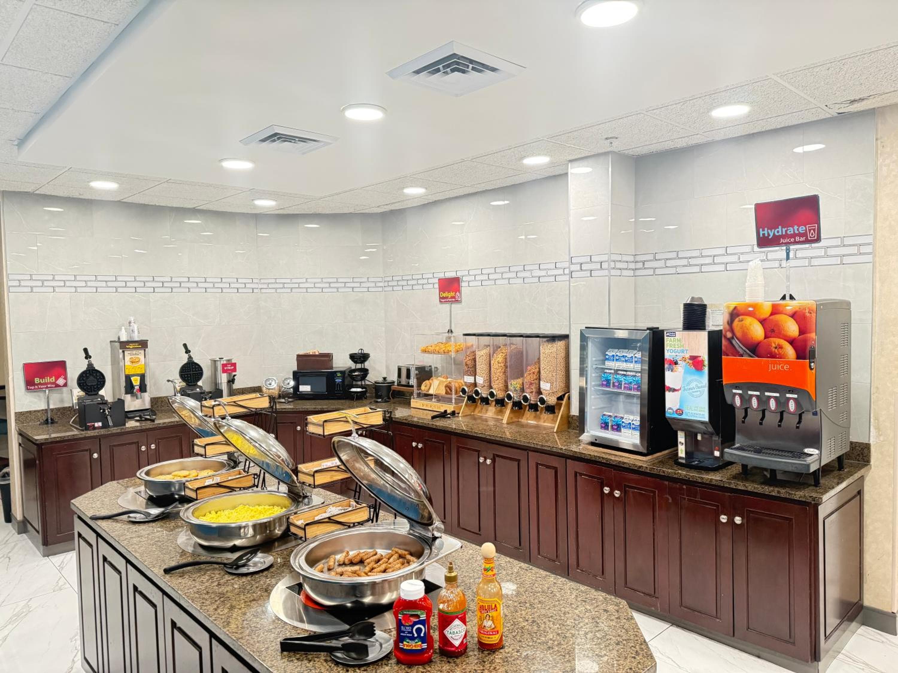 Best Western PLUS INDIANAPOLIS NORTH AT PYRAMIDS