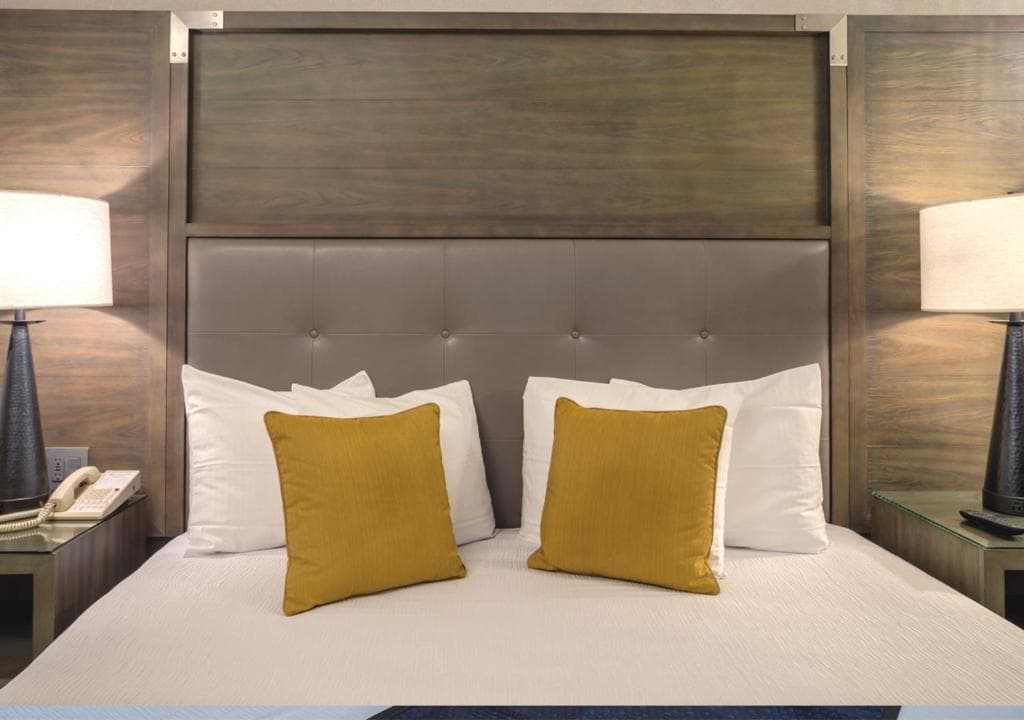 Best Western Plus Robert Treat Hotel