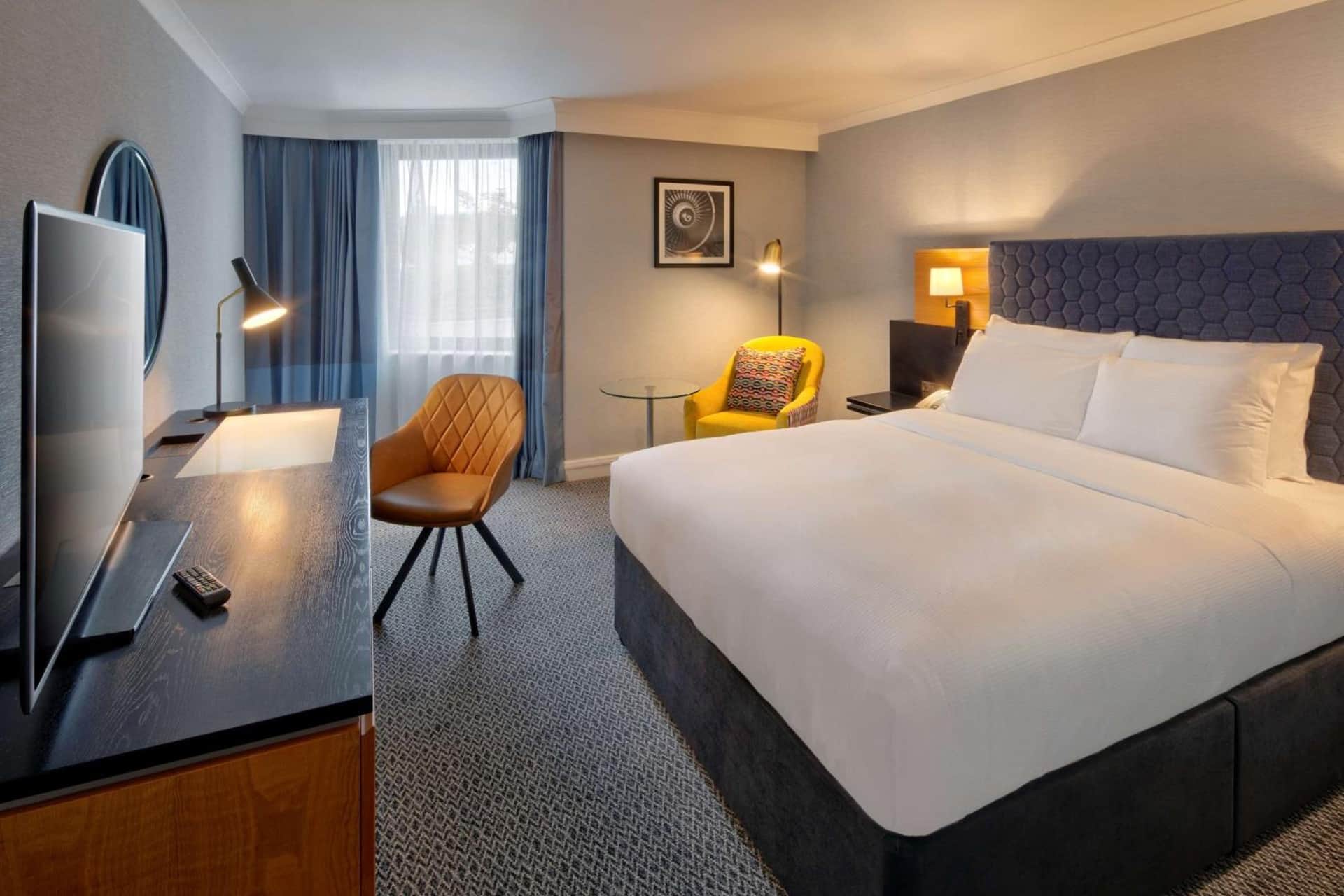 DoubleTree by Hilton Manchester Airport