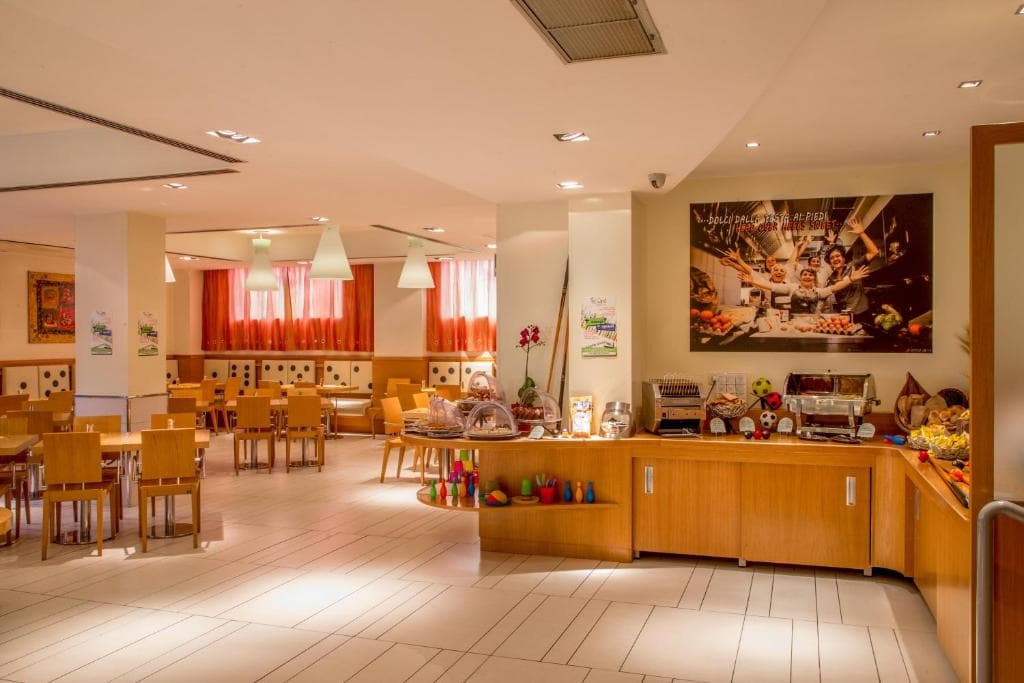 Best Western Globus Hotel