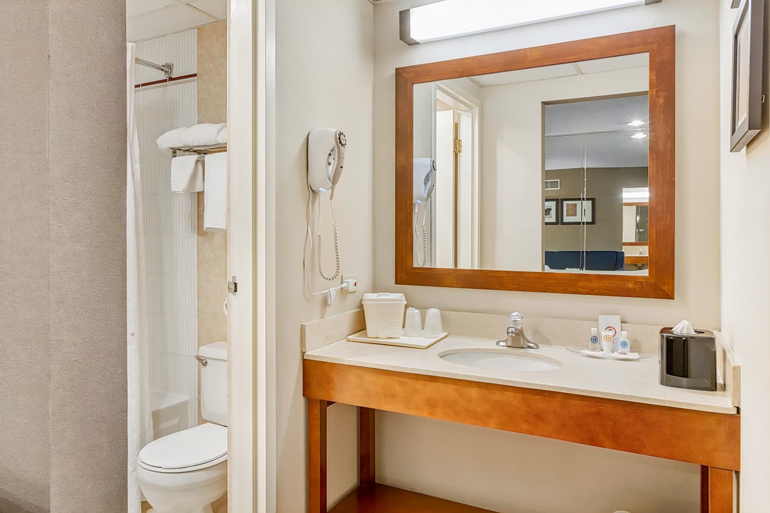 Comfort Suites Oakbrook Terrace