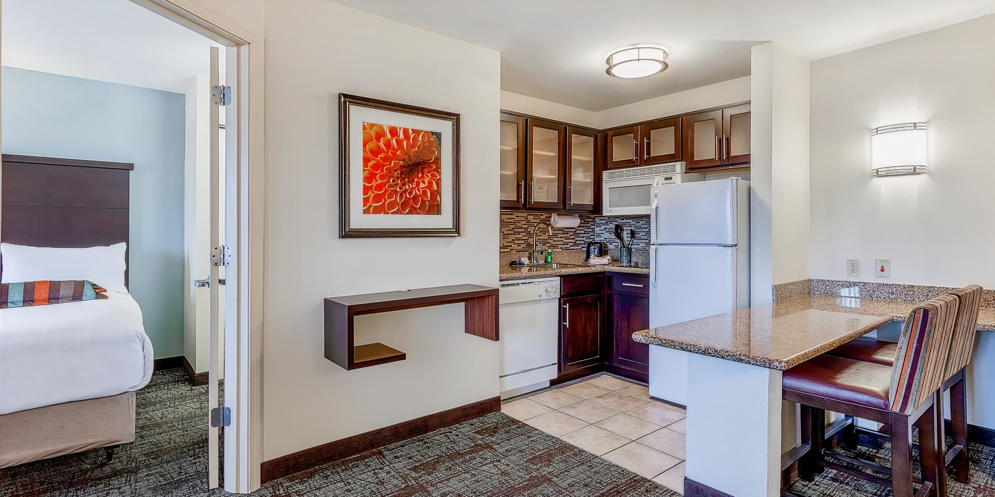 Staybridge Suites Davenport